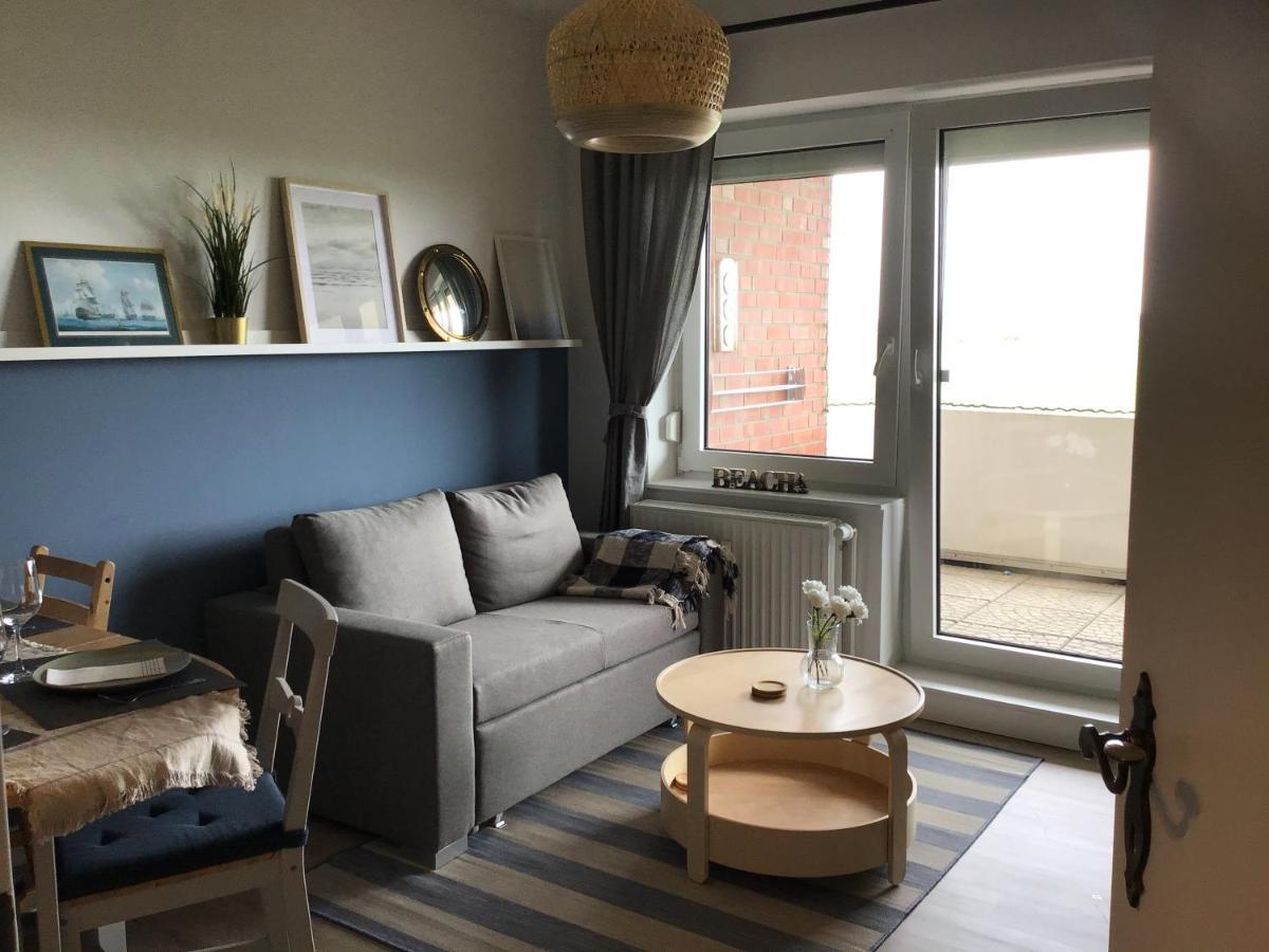 Liebevoll Eingerichtete Ferienwohnung Luettje Koje Dornum Exterior photo